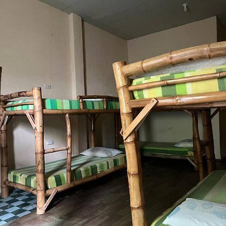 Sharky Hostel Oslob Dış mekan fotoğraf