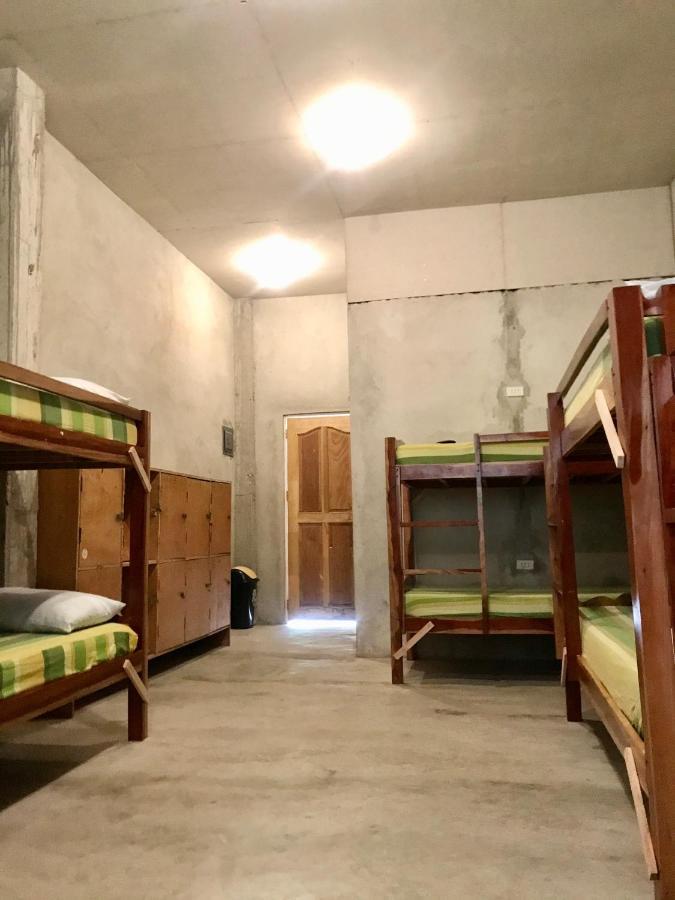 Sharky Hostel Oslob Dış mekan fotoğraf
